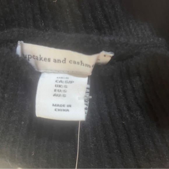 Cupcakes Cashmere Black Soft Cable Knit Mock Neck Sweater Vest Medium Poshmark - Picture 6 of 6